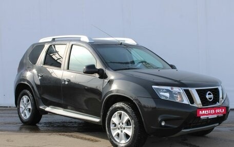 Nissan Terrano III, 2015 год, 1 272 000 рублей, 3 фотография