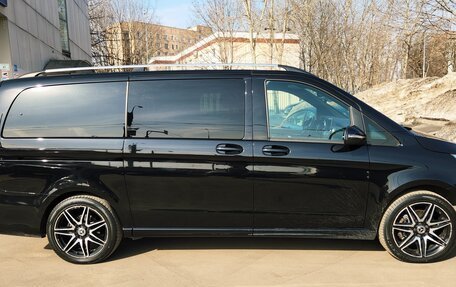 Mercedes-Benz V-Класс, 2019 год, 4 600 000 рублей, 9 фотография