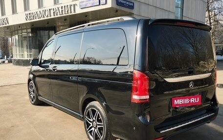Mercedes-Benz V-Класс, 2019 год, 4 600 000 рублей, 15 фотография