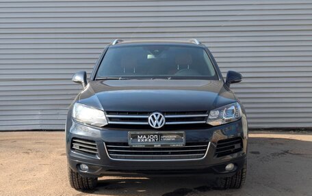 Volkswagen Touareg III, 2013 год, 2 475 000 рублей, 2 фотография