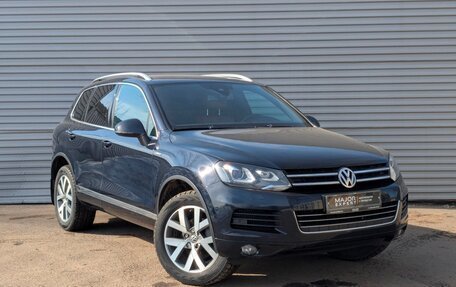 Volkswagen Touareg III, 2013 год, 2 475 000 рублей, 3 фотография