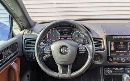 Volkswagen Touareg III, 2013 год, 2 475 000 рублей, 22 фотография