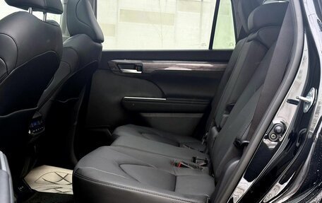Toyota Highlander, 2026 год, 5 850 000 рублей, 20 фотография