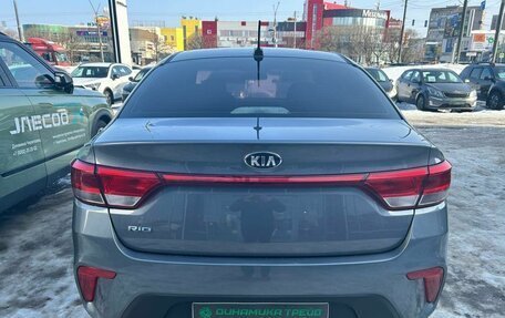 KIA Rio IV, 2020 год, 1 370 000 рублей, 6 фотография