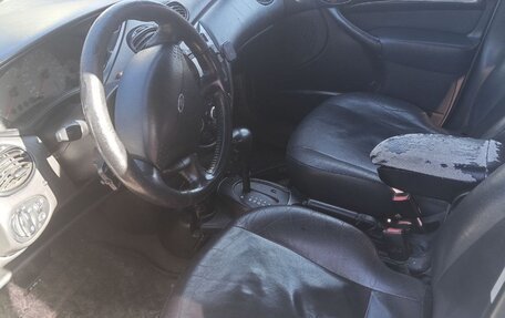 Ford Focus IV, 2001 год, 150 000 рублей, 2 фотография