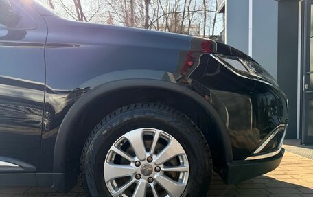 Mitsubishi Outlander III рестайлинг 3, 2017 год, 1 990 000 рублей, 13 фотография