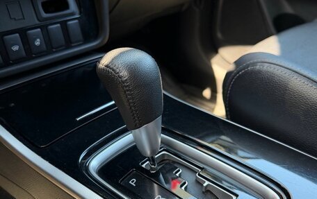 Mitsubishi Outlander III рестайлинг 3, 2017 год, 1 990 000 рублей, 30 фотография