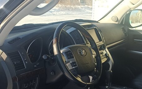 Toyota Land Cruiser 200, 2013 год, 4 700 000 рублей, 7 фотография