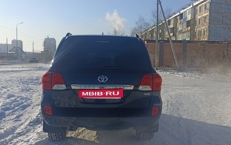 Toyota Land Cruiser 200, 2013 год, 4 700 000 рублей, 8 фотография