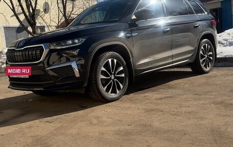 Skoda Kodiaq I, 2023 год, 4 800 000 рублей, 4 фотография