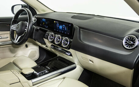 Mercedes-Benz GLA, 2020 год, 2 850 000 рублей, 9 фотография