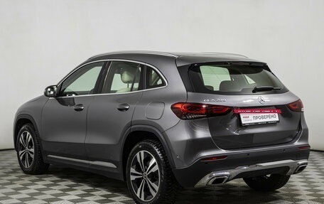 Mercedes-Benz GLA, 2020 год, 2 850 000 рублей, 7 фотография