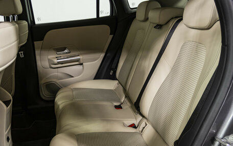 Mercedes-Benz GLA, 2020 год, 2 850 000 рублей, 15 фотография