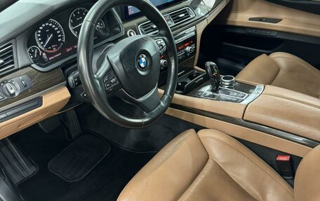 BMW 7 серия, 2011 год, 1 499 000 рублей, 13 фотография