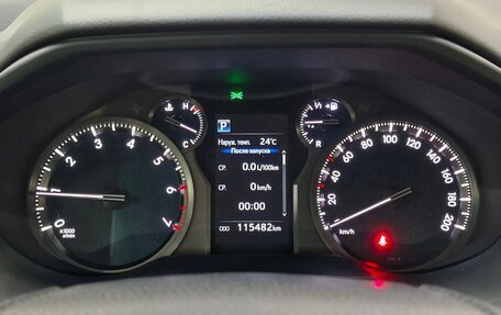 Toyota Land Cruiser Prado 150 рестайлинг 2, 2019 год, 5 610 000 рублей, 2 фотография