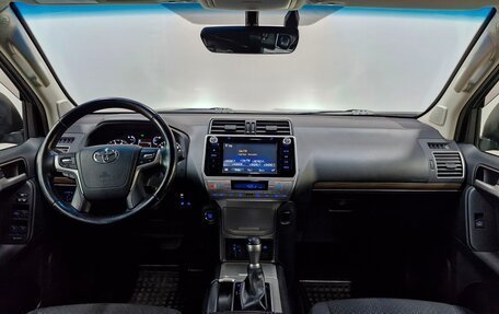 Toyota Land Cruiser Prado 150 рестайлинг 2, 2019 год, 5 610 000 рублей, 15 фотография