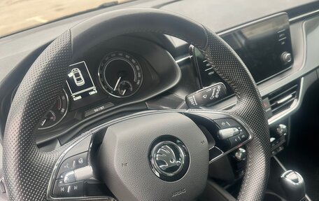 Skoda Rapid II, 2021 год, 1 700 000 рублей, 12 фотография