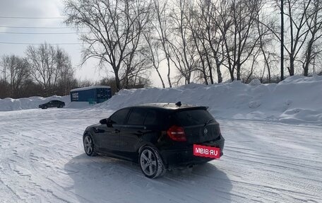 BMW 1 серия, 2011 год, 1 120 000 рублей, 12 фотография
