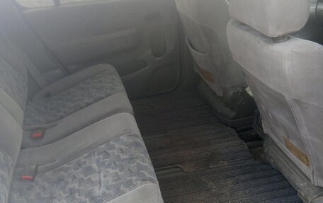 Nissan Rnessa, 1998 год, 170 000 рублей, 9 фотография