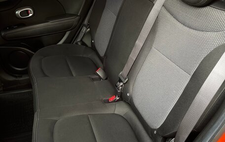 KIA Soul II рестайлинг, 2017 год, 1 820 000 рублей, 19 фотография