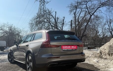 Volvo V60 II, 2020 год, 4 500 000 рублей, 7 фотография