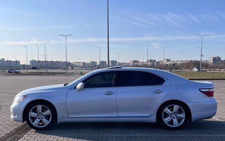 Lexus LS IV, 2007 год, 1 750 000 рублей, 8 фотография