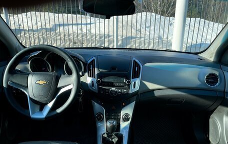 Chevrolet Cruze II, 2013 год, 699 000 рублей, 10 фотография