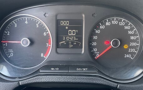 Volkswagen Polo VI (EU Market), 2018 год, 650 000 рублей, 11 фотография