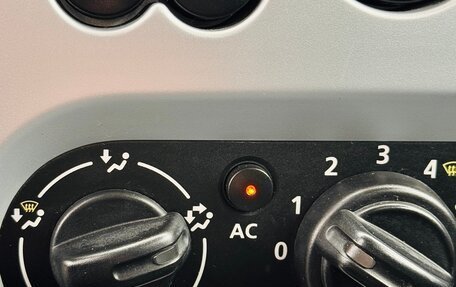 Renault Logan I, 2013 год, 549 000 рублей, 27 фотография