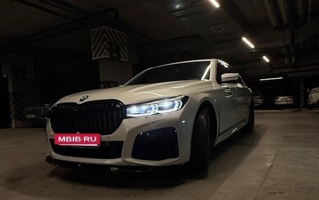 BMW 7 серия, 2020 год, 6 900 000 рублей, 2 фотография