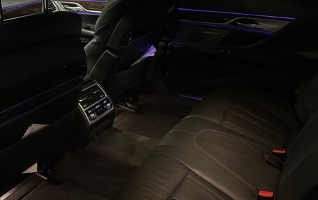 BMW 7 серия, 2020 год, 6 900 000 рублей, 13 фотография