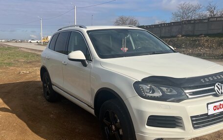 Volkswagen Touareg III, 2011 год, 2 260 000 рублей, 4 фотография