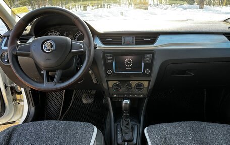 Skoda Rapid I, 2017 год, 1 220 000 рублей, 7 фотография