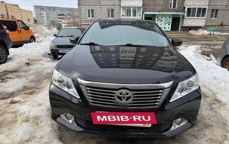 Toyota Camry, 2013 год, 3 800 000 рублей, 6 фотография