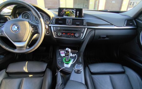 BMW 3 серия, 2015 год, 2 050 000 рублей, 16 фотография