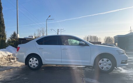 Skoda Octavia, 2018 год, 1 550 000 рублей, 4 фотография