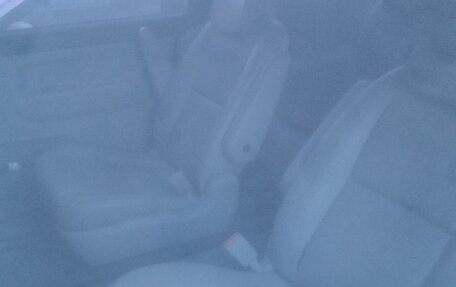 KIA Carnival III, 2018 год, 2 600 000 рублей, 2 фотография