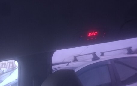 KIA Carnival III, 2018 год, 2 600 000 рублей, 3 фотография