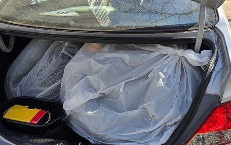 Hyundai Solaris II рестайлинг, 2013 год, 6 фотография