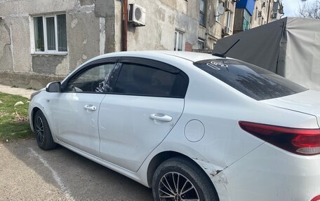 KIA Rio IV, 2019 год, 850 000 рублей, 4 фотография