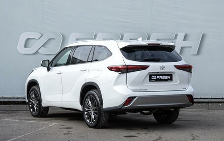 Toyota Highlander, 2025 год, 5 950 000 рублей, 2 фотография