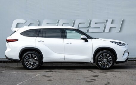 Toyota Highlander, 2025 год, 5 950 000 рублей, 5 фотография