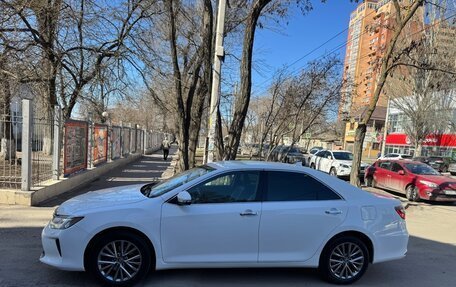 Toyota Camry, 2017 год, 1 890 000 рублей, 8 фотография