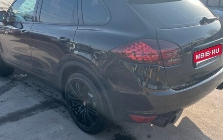 Porsche Cayenne III, 2014 год, 2 650 000 рублей, 6 фотография