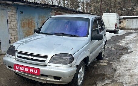 Chevrolet Niva I рестайлинг, 2003 год, 234 000 рублей, 3 фотография