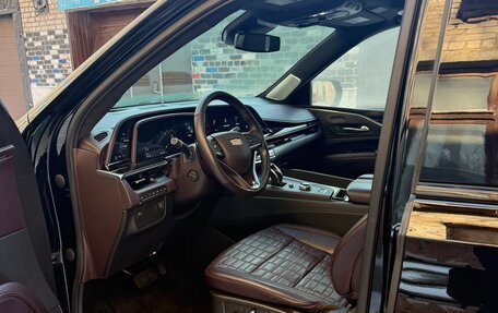 Cadillac Escalade V, 2022 год, 9 300 000 рублей, 4 фотография