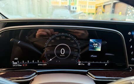 Cadillac Escalade V, 2022 год, 9 300 000 рублей, 7 фотография