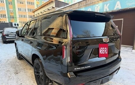 Cadillac Escalade V, 2022 год, 9 300 000 рублей, 3 фотография