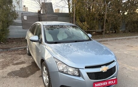 Chevrolet Cruze II, 2012 год, 970 000 рублей, 3 фотография