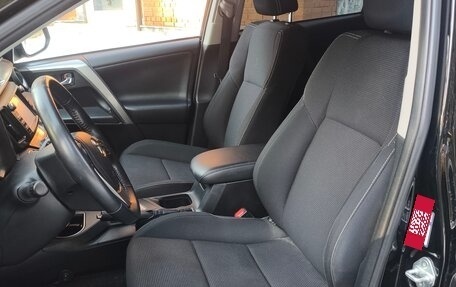 Toyota RAV4, 2017 год, 2 280 000 рублей, 9 фотография